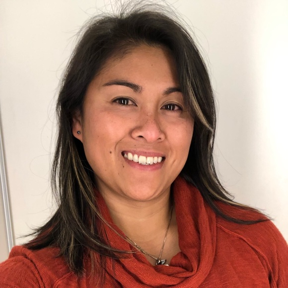 Meet your Posher, Rhena - Picture 1 of 1